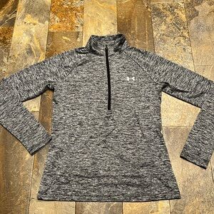 Under Armour Heat Gear Loose Fit Half Zip Long Sleeved Shirt